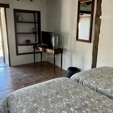 Rural El Estanco Viejo Casa Pino *