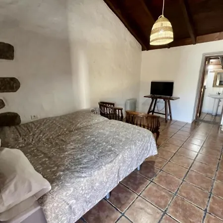 Rural El Estanco Viejo Casa Pino Casa de Férias La Concepcion