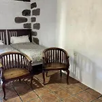 Rural El Estanco Viejo Casa Pino *