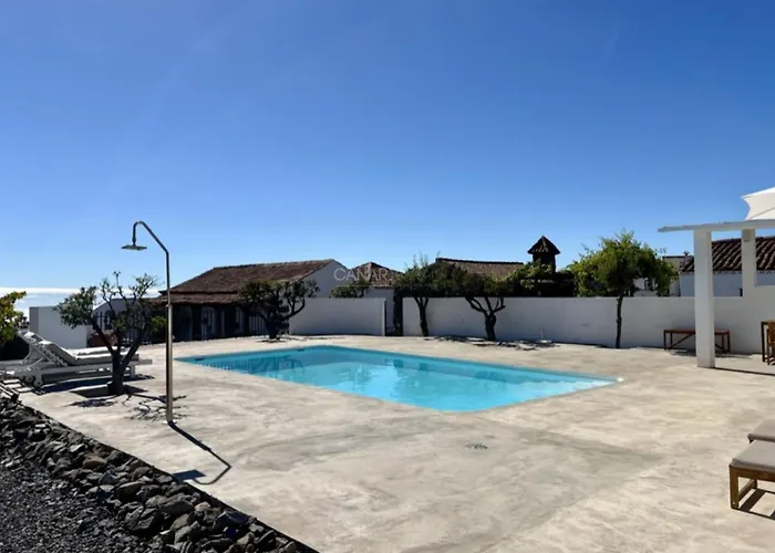 Dom wakacyjny Rural El Estanco Viejo Casa Pino *