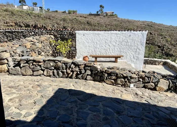 Dom wakacyjny Rural El Estanco Viejo Casa Pino *